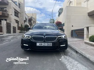  2 BMW 530e 2018