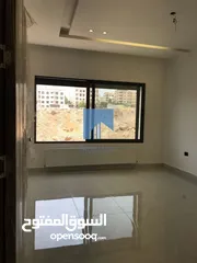  19 شقة فاخرة للبيع في الكرسي - خلف إدارة السير 165م مع ترس 25م تشطيب سوبر ديلوكس لم تسكن