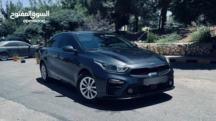  3 Kia cerato   Model :2019  Dohc 1600 CC  Gearbox : automatic   Colour: Gary  Inside :Black ABS Airbag