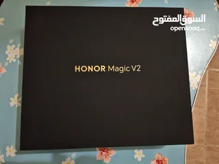  1 Honor Magic v2
