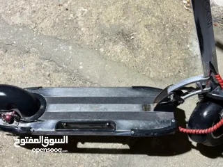  3 سكوتر كهربائي اينوكيم
