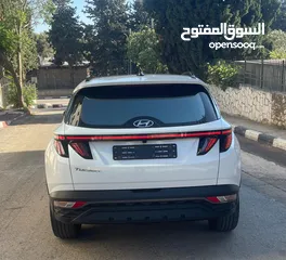  6 هونداي توسان ( هايبرد)  بنزين + كهرباء  فل الفل اضافات