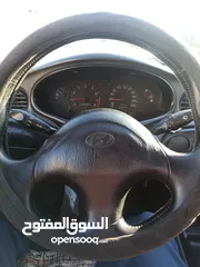  14 هونداي افانتي بيضاء .. موديل 97