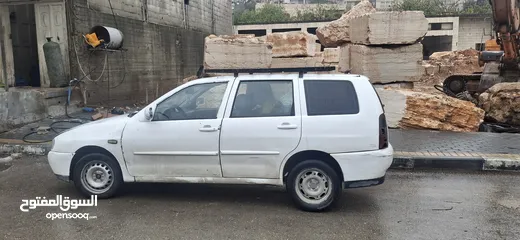  5 بولو كلاسيك صالون موديل 2000