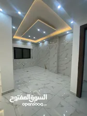  29 شقة للبيع البنيات الجنوبي طابق ثالث مع روف 185 متر مع تراس