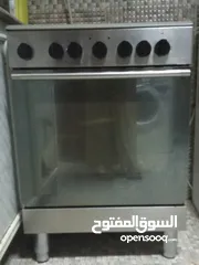  2 فرن كهربائي،شغال العيون حقته شغاله،بس الفرن خربان