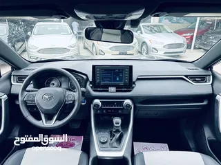  29 تويوتا راف فور ((2022)) SE بلاك ايديشن، بطاريه ليثيوم، فل كامل، فحص كامل، فورويل، حره، بسعر مميز..