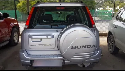  2 Honda CR-V/SUV       fjfnfnfgmfmfmvmgmffmvm