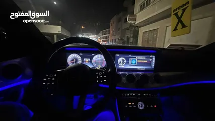  10 ميرسيدس E200 موديل 2018 عداد قليل ترخيص وتأمين شامل سنة كاملة