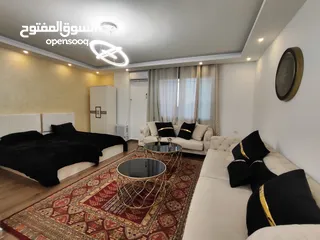  3 استديو مطل مفروش للإيجار في ضاحية الريحان