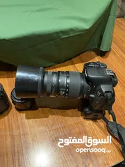  8 عدسة كانون من سيگما 70-300 f4 - f5.6