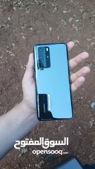  2 مطلوب شاشه للجهاز .......