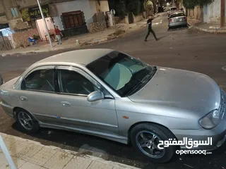  2 كيا سبيكترا 2000