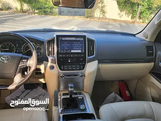  2 للبيع تويوتا الاندكروزر موديل 2019و  وكالة بهوان بدون حوادث