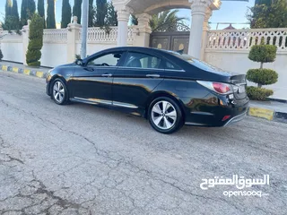  4 هيونداي سوناتا 2012 للبيع