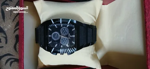  1 ساعات يد ماركة ابلكس