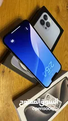  7 آيفون 15 برو ماكس + آيفون 13 برو ماكس للبيع بحالة ممتازة مع الكراتين