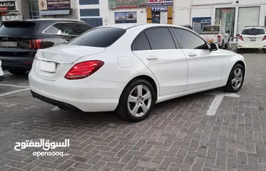  8 Mercedes Benz C200