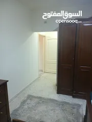  1 استوديو غرفة وصالة وحمامين وترث كبير