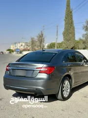  3 كرايسر 200c  للبيع