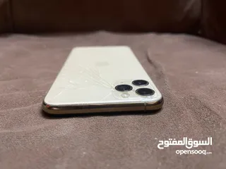  8 ايفون 11 برو ماكس للبيع او البدل .