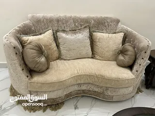  1 كنب وملحقاته