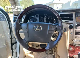  13 لكزس LX570 فل اوبشن موديل 2013