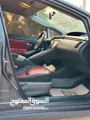  21 تويوتا بريوس 2013