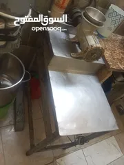  6 عده مطعم كامله