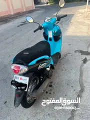  7 للبيع سكوتر  سوزكي جلاتو تايلندية