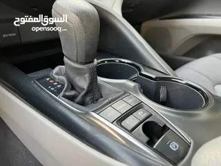  24 تويوتا كامري هايبرد ليثيوم امريكيه  موديل 2020 حره بحاله ممتازه وبسعر مغري للبيع