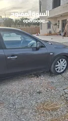  3 هيونداي i30 مطور 2000 للبيع بوضع ممتاز