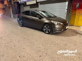  1 كيا سيراتو