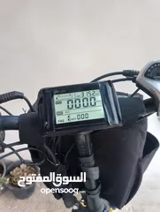  11 بسم الله موجود بسكليت كهربا عجل عريض جنط مغنيسيوم بسكليت نضيف وحالتو جديده مستعمل مش مهيون بطاريه 48