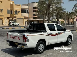  1 toyota hilux 2021