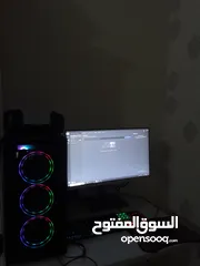  1 بي سي للبيع مع شاشه