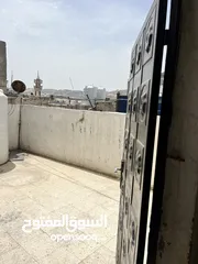  5 عمارة للبيع ثلاث طوابق من المالك مباشرة في مخيم البقعة