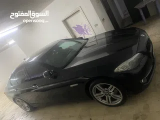  2 بي ام دبليو 528 بلاك ادشن مميزه 3000 cc  غير مجمركة  لاعفاء ضباط الجيش و الاجهزة الامنيه  شبه وكاله