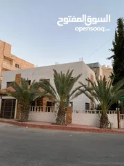  12 بيت في مرج الحمام بسعر مغري عباره عن عماره خاصه 3 طوابق