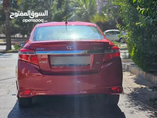  5 تويوتا يارس SPORT 2014 بحالة الشركة قطعت مسافة 120 الف كم