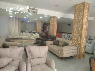  4 مخازن للبيع  موقع مميز على شارع نابلس عند المسلخ القديم شارع رئيسي مميز