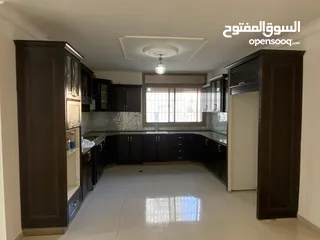  2 شقة سوبر ديولكس للبيع بالطيرة -دوار نبيل عمرو
