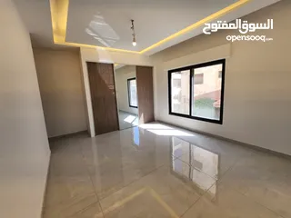  19 شقة فارغة للبيع في دير غبار ref L: 14307