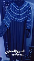  7 فستان كحلي