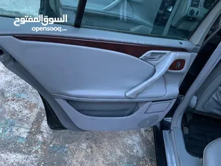  14 E200 فل بإستثناء الفتحه للبيع او للبدل