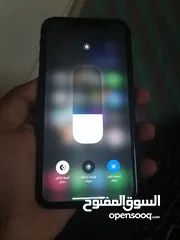  3 للبيع آيفون XR