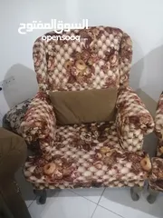  11 كنب للبيع / Sofas for sale