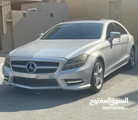  1 Mercedes CLS350 2013