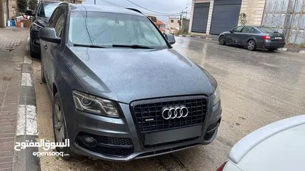  1 اودي Q5 إس لاين