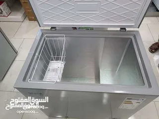  2 عرض نااار على فريزر بطح جرين هوم 200 لتر سلفر و 300 لتر سلفر وجميع الأحجام